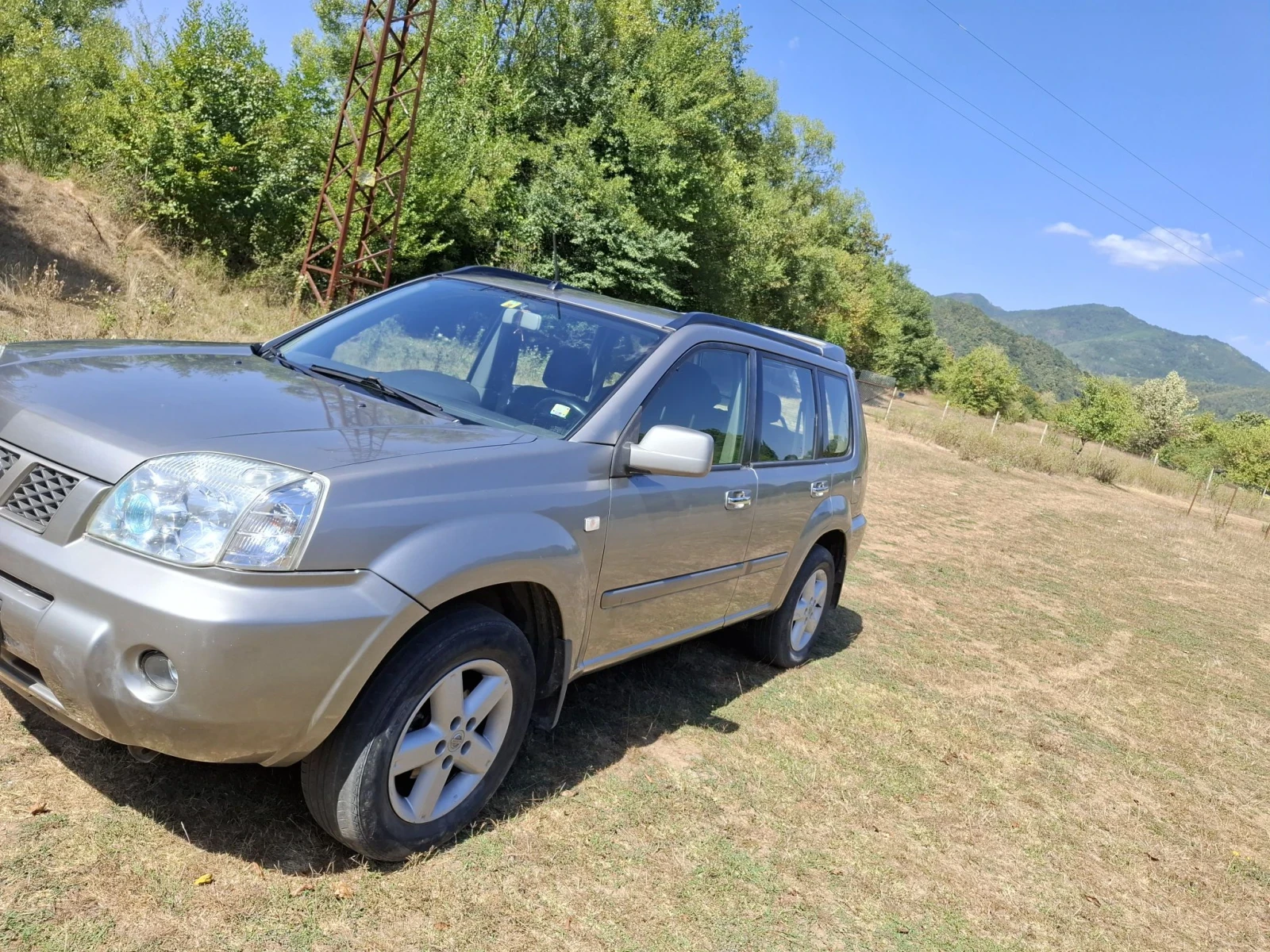 Nissan X-trail 2.5 бензин , снимка 2 - Автомобили и джипове - 55886395