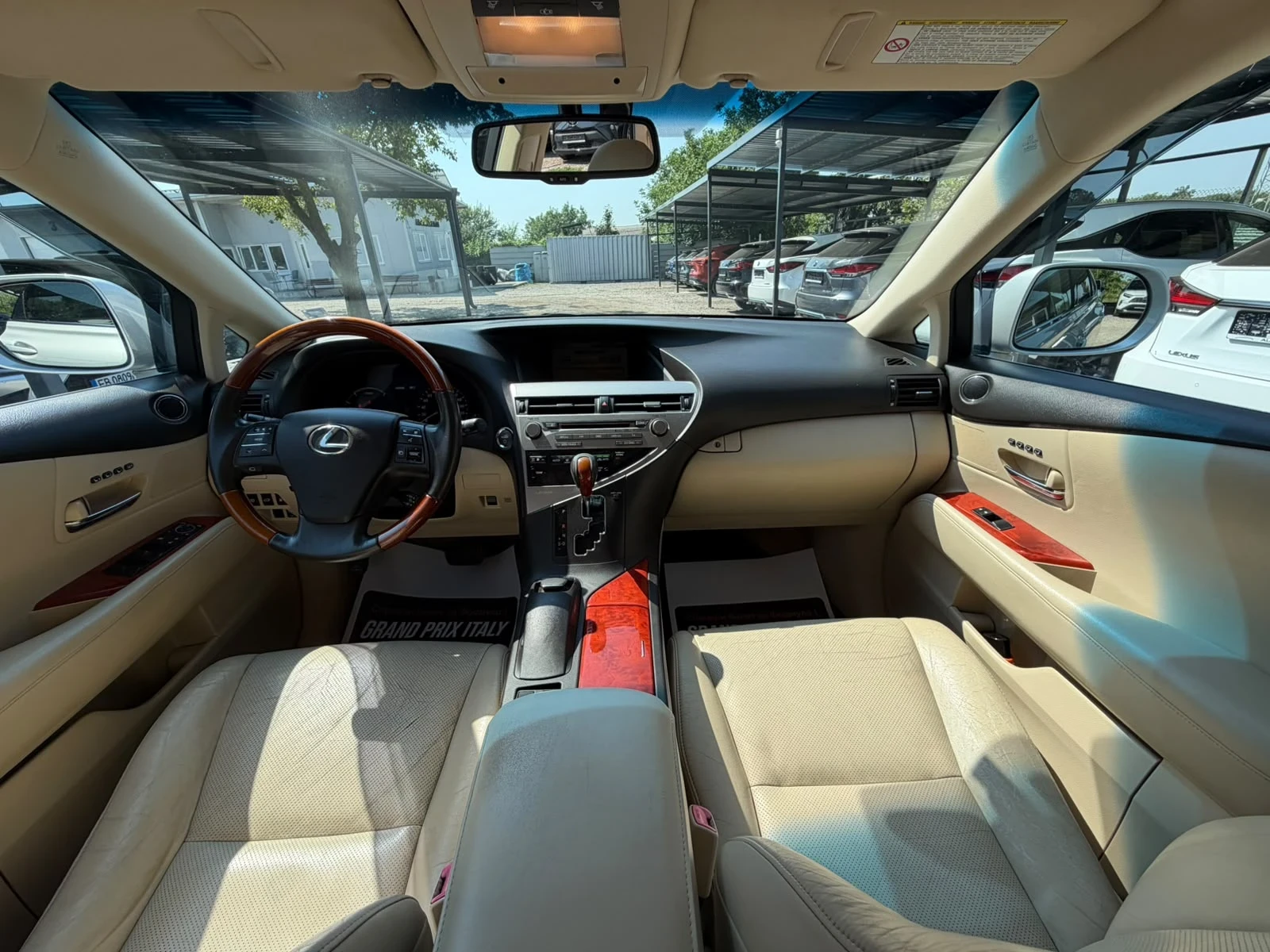 Lexus RX 450h /Luxury/Батерия в гаранция , снимка 8 - Автомобили и джипове - 56245885
