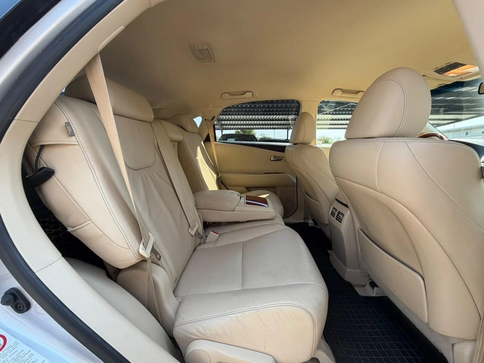 Lexus RX 450h /Luxury/Батерия в гаранция , снимка 17 - Автомобили и джипове - 56245885