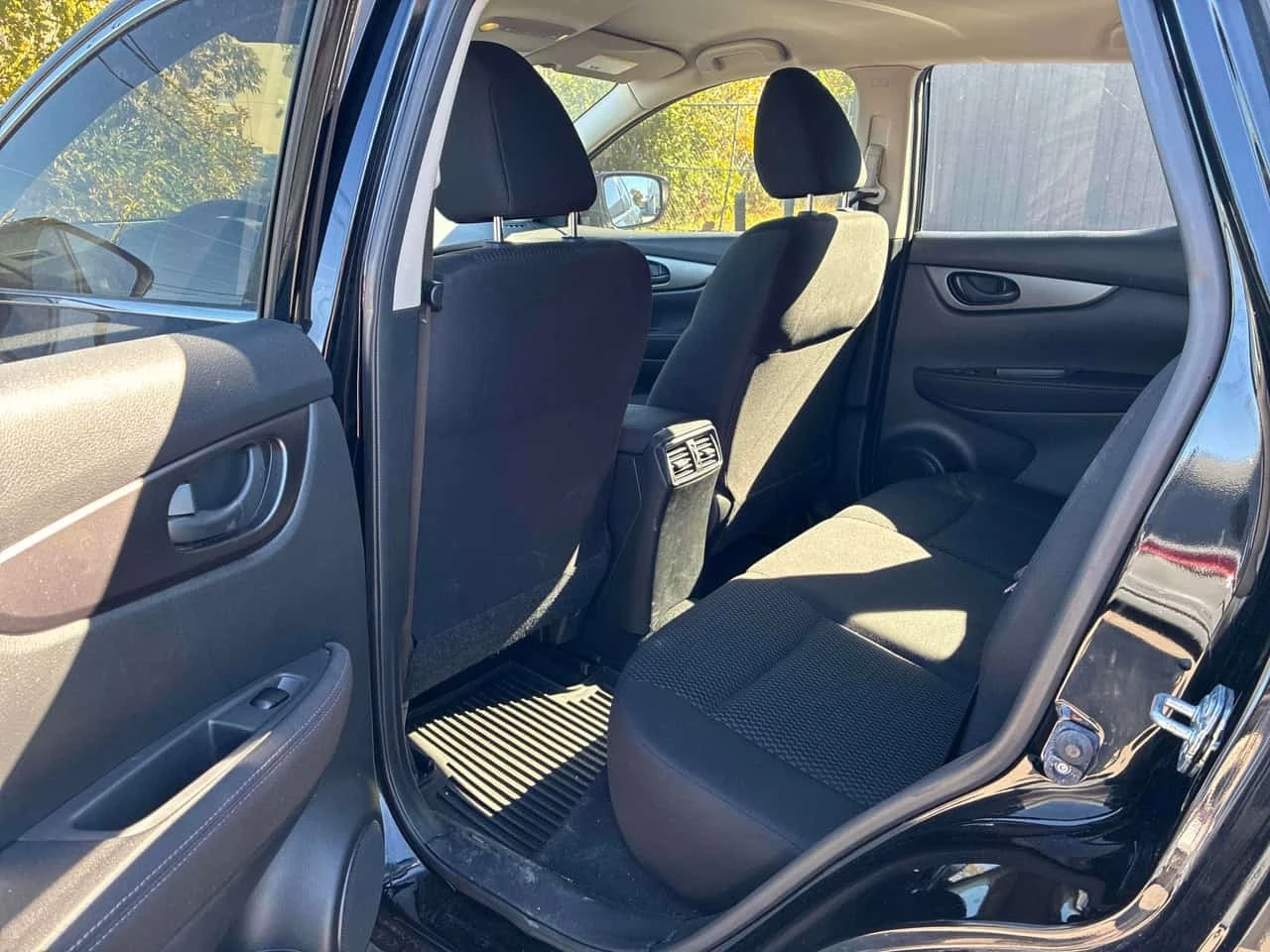 Nissan Qashqai  AWD, 2.0L / ����� ������ / ���������� | Mobile.bg � ����������� 11