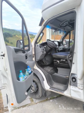 Iveco Daily 3.0hpi 180 климатик печка, снимка 9