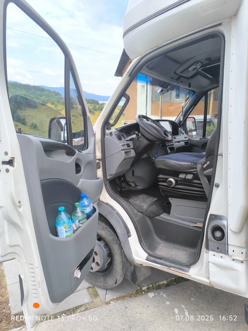 Iveco Daily 3.0hpi 180 климатик печка, снимка 7 - Бусове и автобуси - 52418209