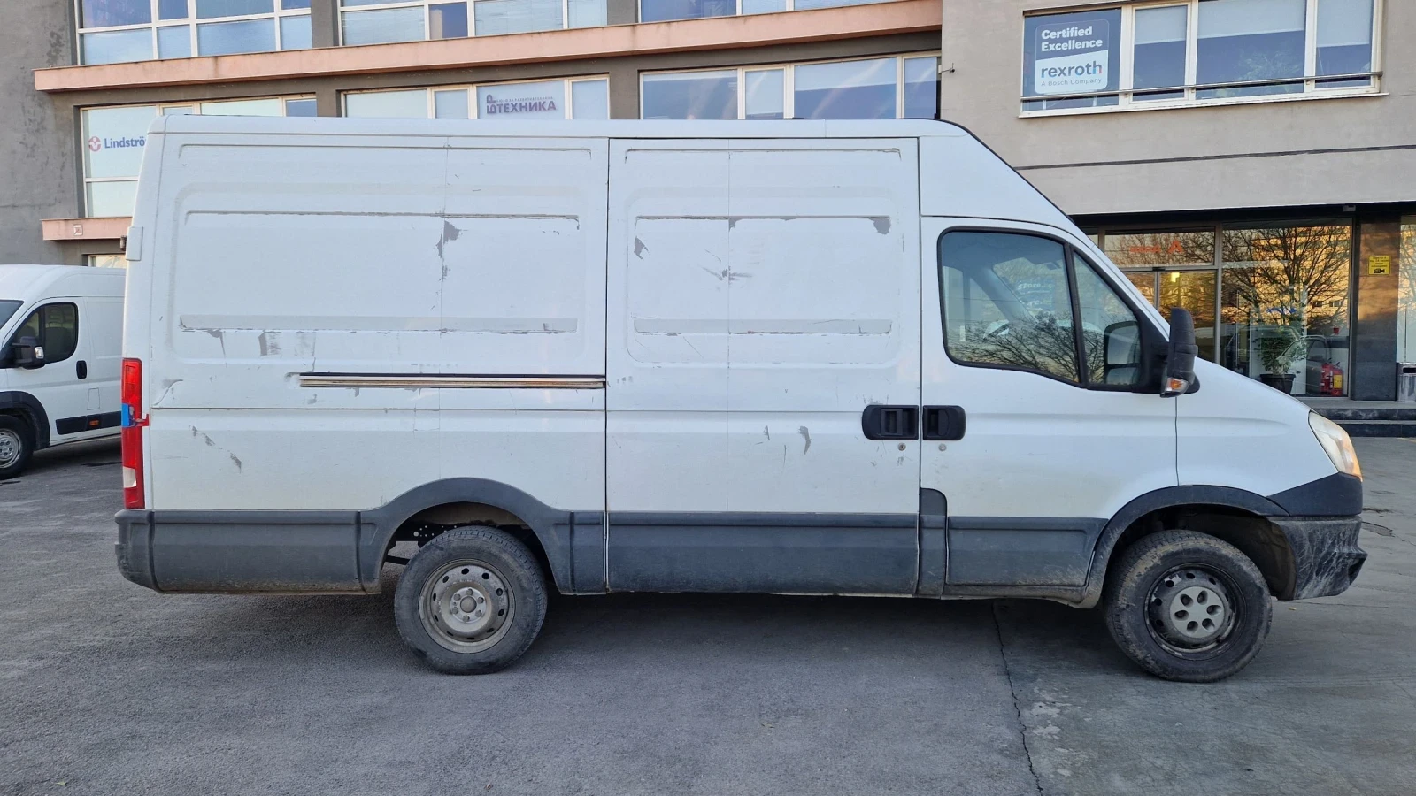 Iveco 35s15 2.3  150 кс. - изображение 4