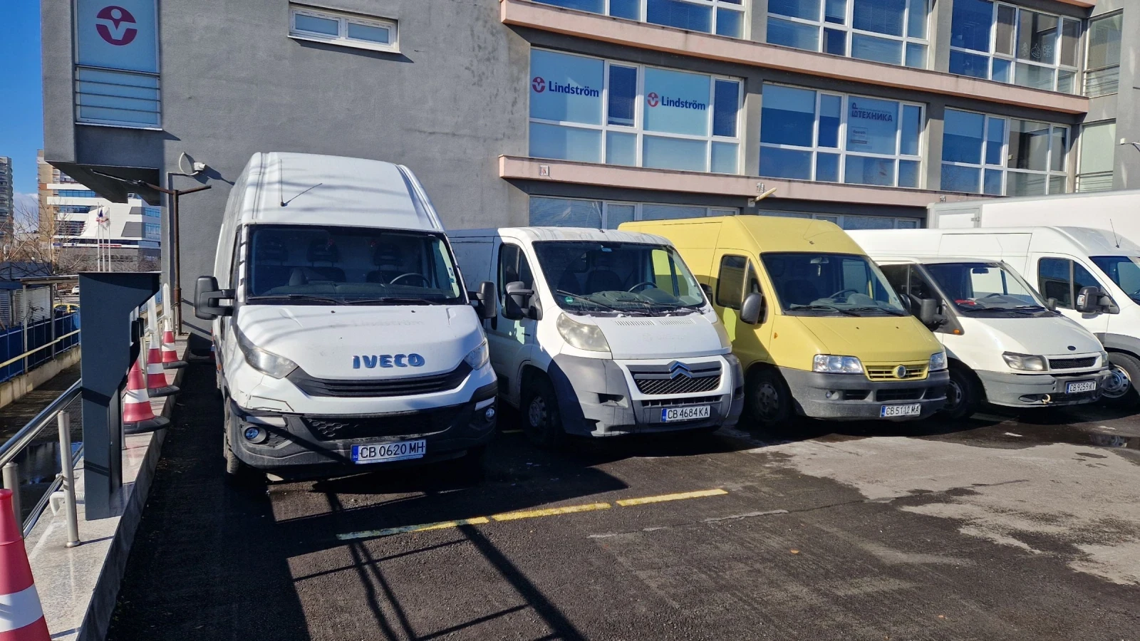 Iveco 35s15 2.3  150 . | Mobile.bg   15