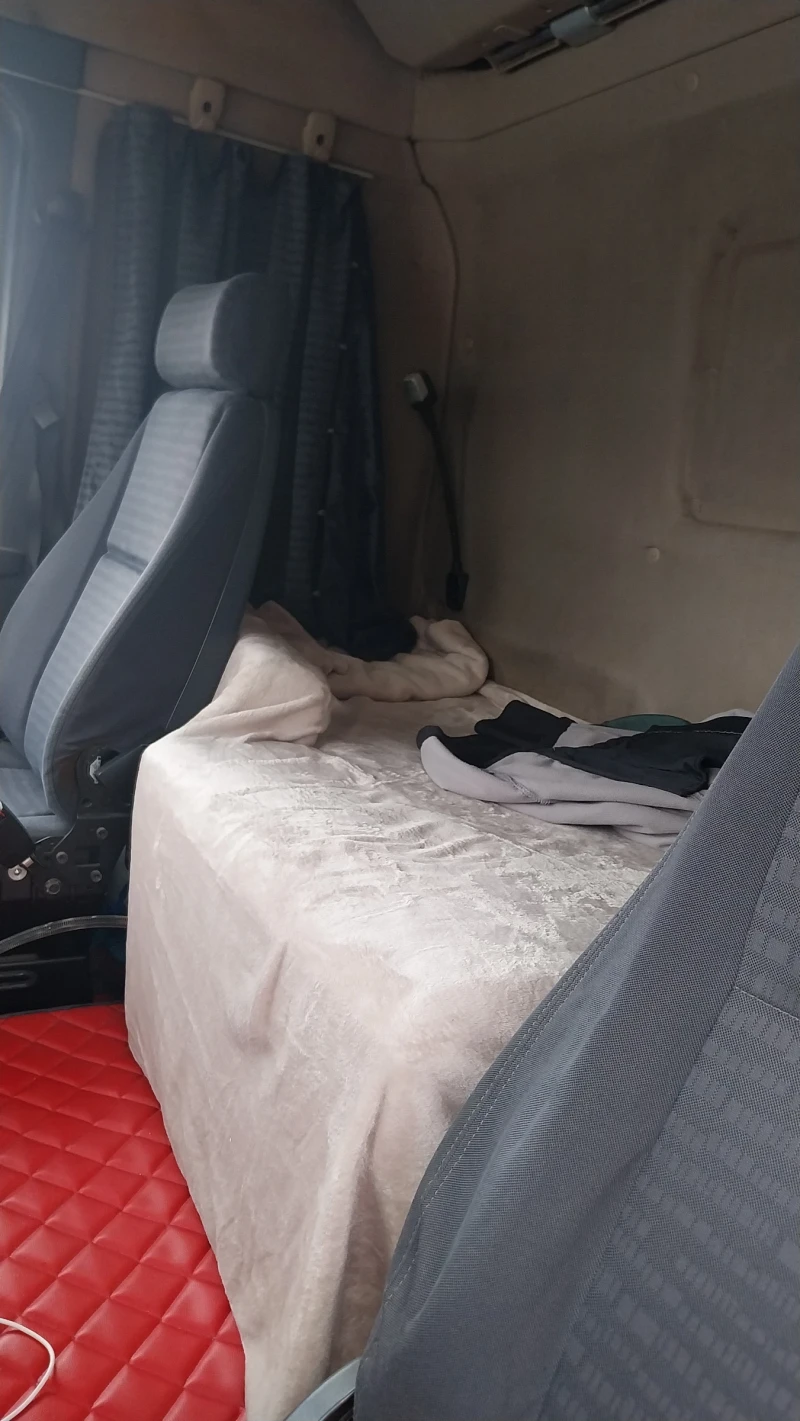 Scania R 420, снимка 5 - Камиони - 53447982