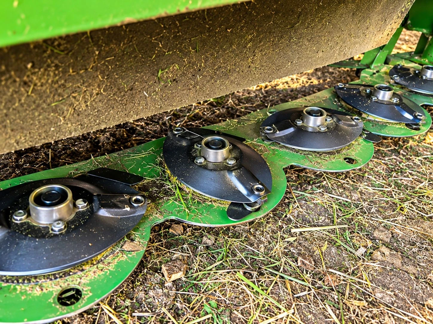 Сенокосачка Krone AMT283, снимка 3 - Селскостопанска техника - 56304963