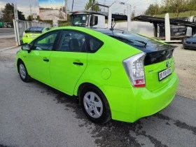     Toyota Prius   . 