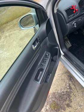 VW Golf - 2700 € / 5280.74 лв. - 51195400 13