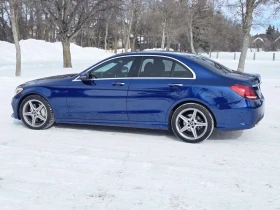 Mercedes-Benz C 300 CARFAX, снимка 2 - Автомобили и джипове - 53695690