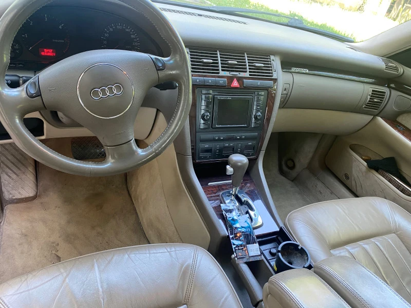 Audi A8, снимка 8 - Автомобили и джипове - 49261479