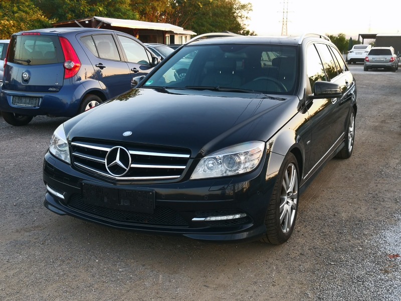 Mercedes-Benz C 280 V6 3.0i AMG Avantgarde , снимка 3 - Автомобили и джипове - 46605705