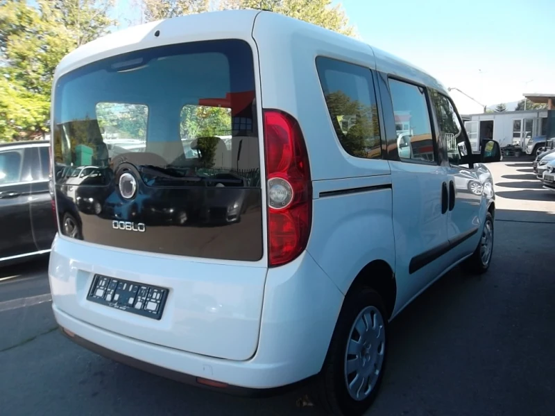 Fiat Doblo 1.6 MJET пътнически, снимка 3 - Автомобили и джипове - 47377409