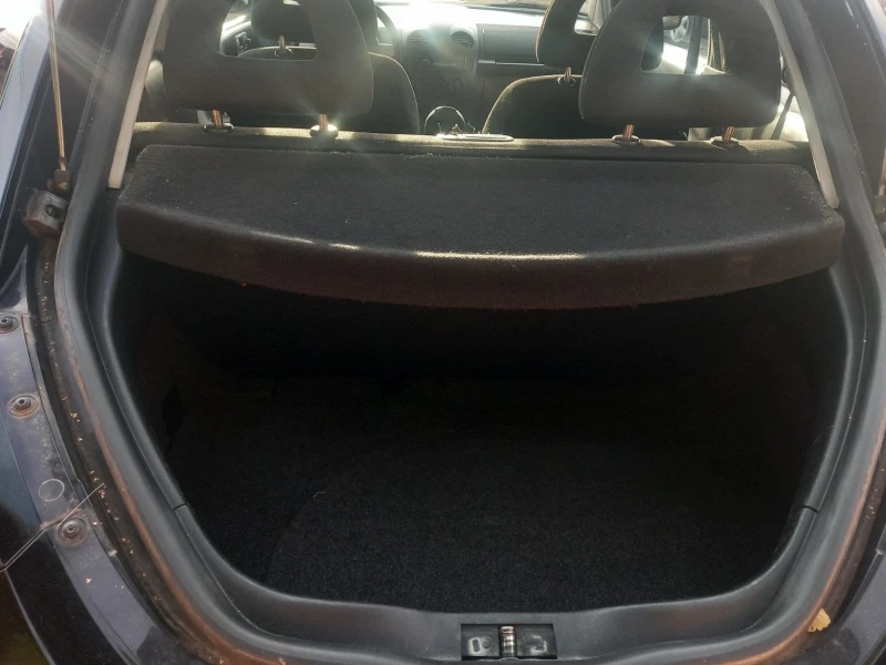 VW New beetle 1.9, снимка 10 - Автомобили и джипове - 47649237