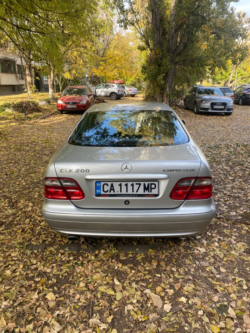 Mercedes-Benz CLK Avantgarde Facelift 2.0 163, снимка 4 - Автомобили и джипове - 47662078