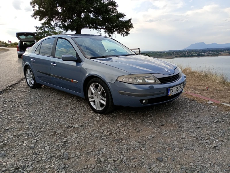 Renault Laguna 2.0 турбо, снимка 2 - Автомобили и джипове - 47931776