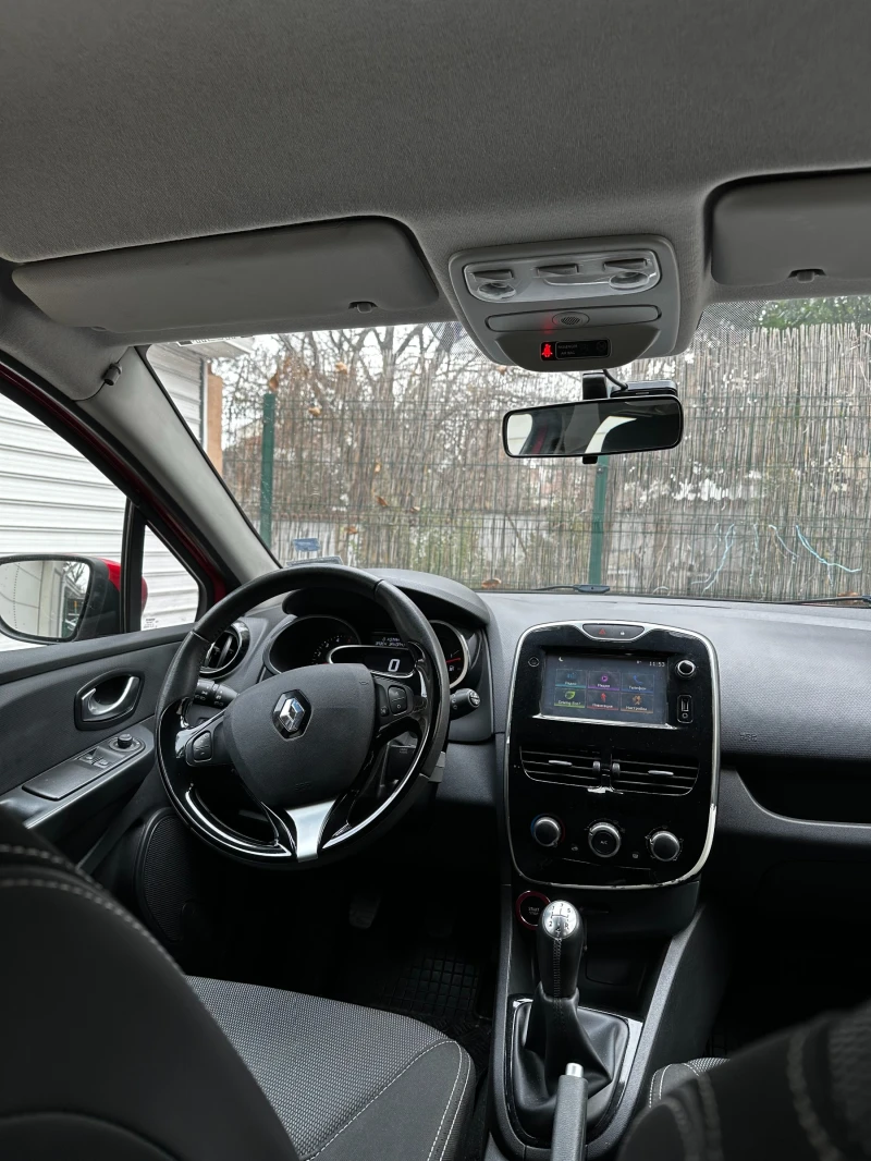 Renault Clio, снимка 8 - Автомобили и джипове - 48348007