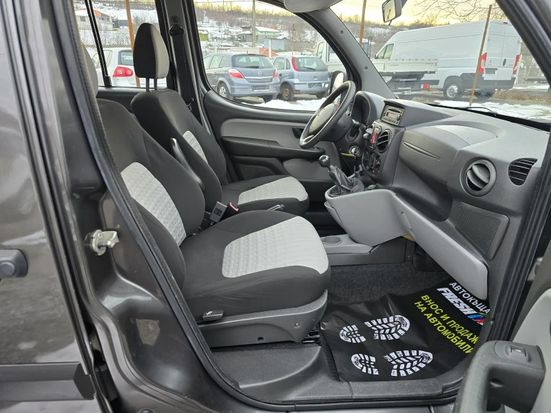 Fiat Doblo 1.3 M-JET 85 К.С. ПЪТНИК / КЛИМА , снимка 12 - Автомобили и джипове - 48539064