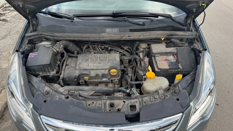 Opel Corsa 1.4 ГАЗ, снимка 17 - Автомобили и джипове - 52269117