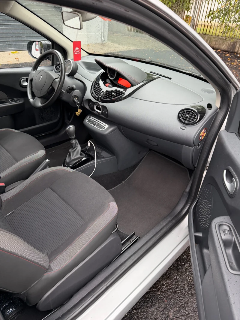Renault Twingo 1.2, снимка 7 - Автомобили и джипове - 51937514