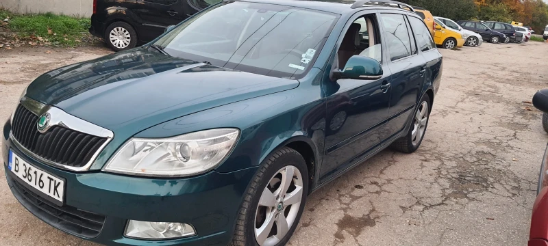 Skoda Octavia 1.8 , снимка 6 - Автомобили и джипове - 52394555