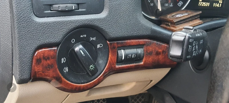 Skoda Octavia 1.8 , снимка 11 - Автомобили и джипове - 52394555