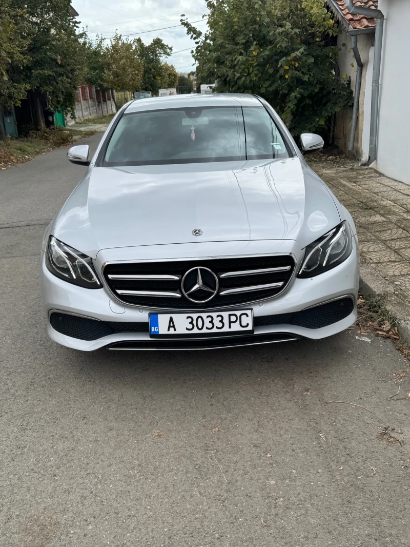 Mercedes-Benz E 220