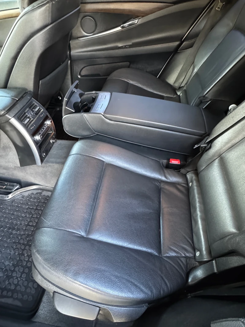 BMW 5 Gran Turismo, снимка 17 - Автомобили и джипове - 52553074