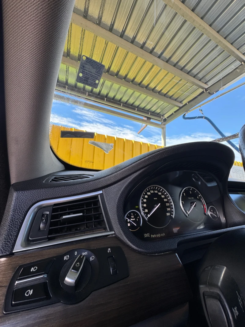 BMW 5 Gran Turismo, снимка 10 - Автомобили и джипове - 52553074