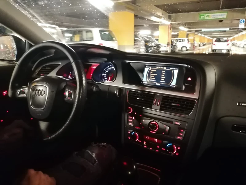 Audi A5 2.7 TDI /190HP/ Автоматик / Кожа / Панорама , снимка 3 - Автомобили и джипове - 52774322