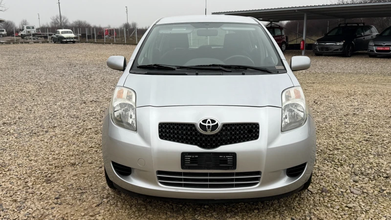 Toyota Yaris 1.0/69кс/EURO 4/НОВ ВНОС ОТ ИТАЛИЯ, снимка 2 - Автомобили и джипове - 52874545
