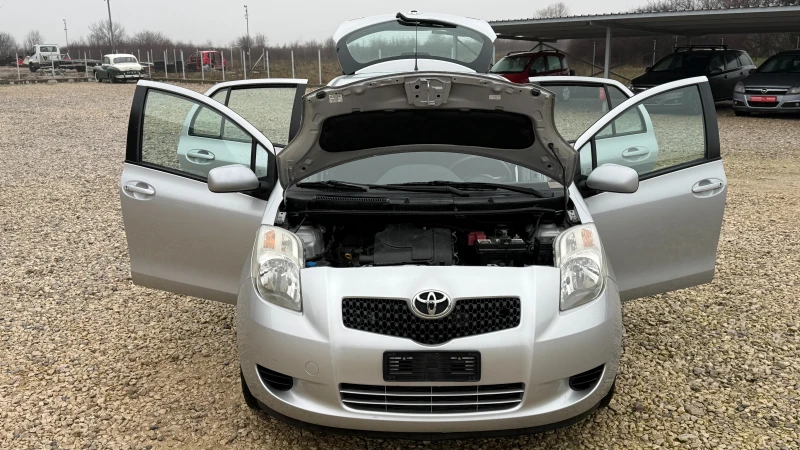 Toyota Yaris 1.0/69кс/EURO 4/НОВ ВНОС ОТ ИТАЛИЯ, снимка 8 - Автомобили и джипове - 52874545