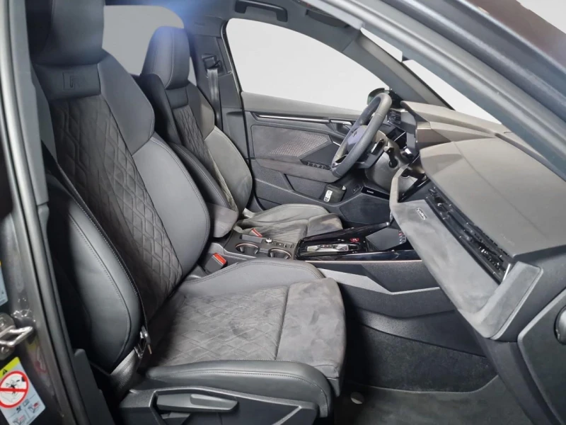 Audi Rs3 2.5 TFSI/FACELIFT/SONOS/BLACK OPTIC/MATRIX/, снимка 11 - Автомобили и джипове - 53262667