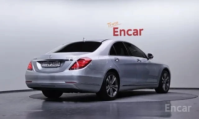 Mercedes-Benz S 350 4MATIC | W222 | 2015 | 258 к.с. | 4x4 | Панорама |, снимка 2 - Автомобили и джипове - 54581015