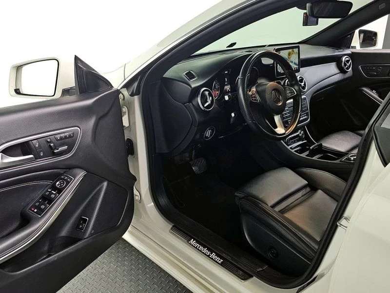 Mercedes-Benz CLA CLA200 d 4MATIC| 136к.с.| ВКЛ.ТЕХНОТЕСТ, снимка 10 - Автомобили и джипове - 55217590