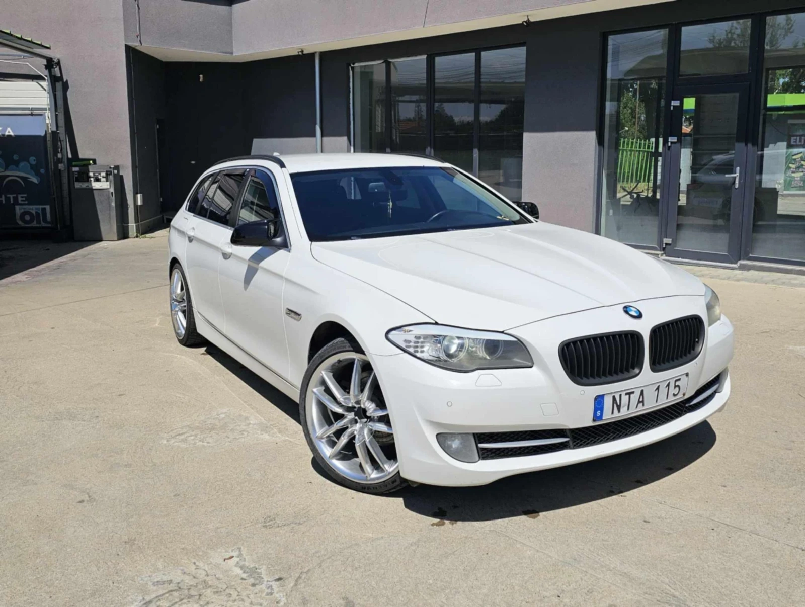 BMW 520 2.0d 184ps, снимка 1