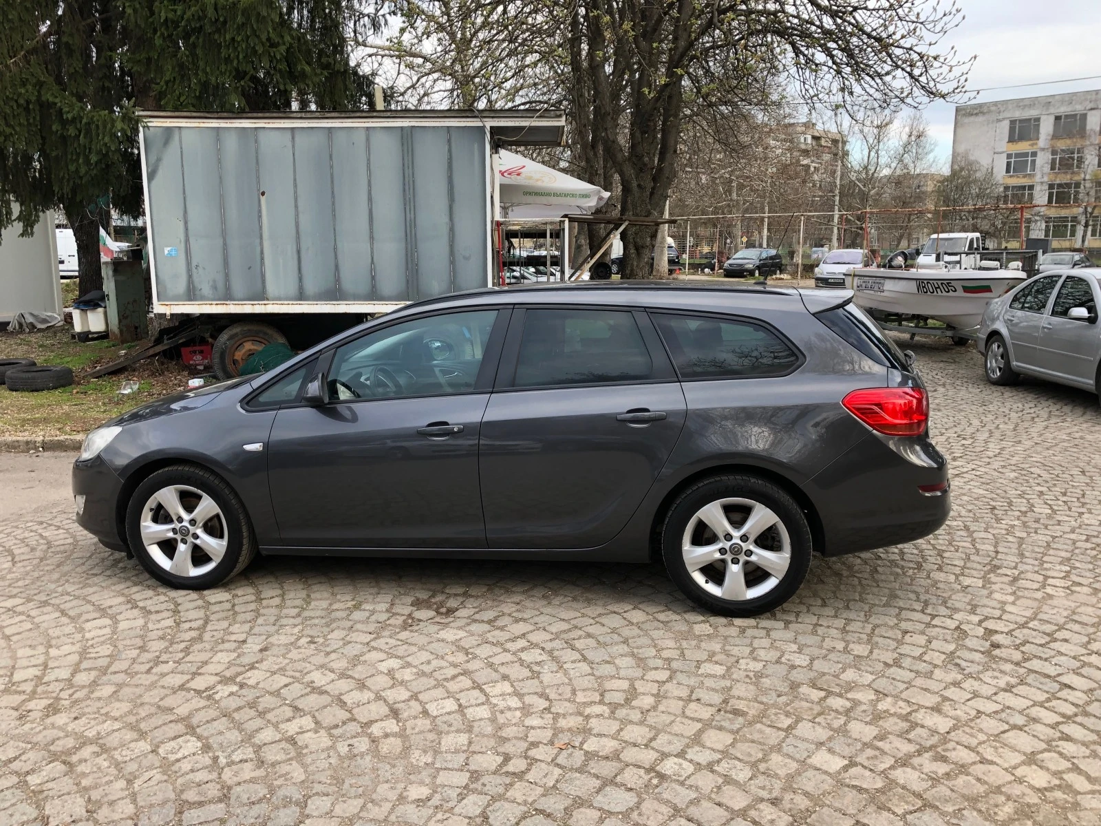 Opel Astra TOURER -ITALIA - изображение 8