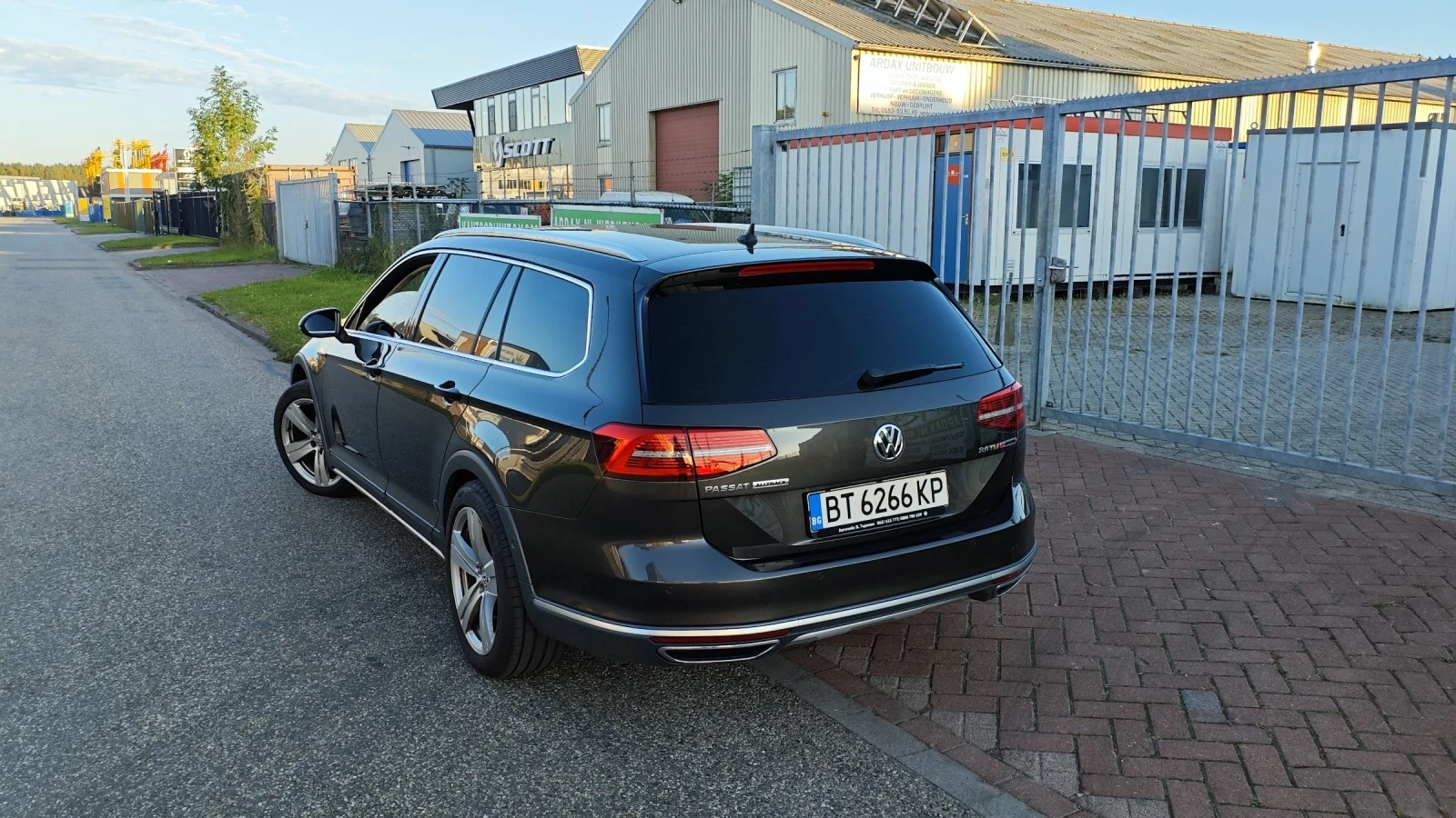 VW Alltrack 2.0 TDI - изображение 9