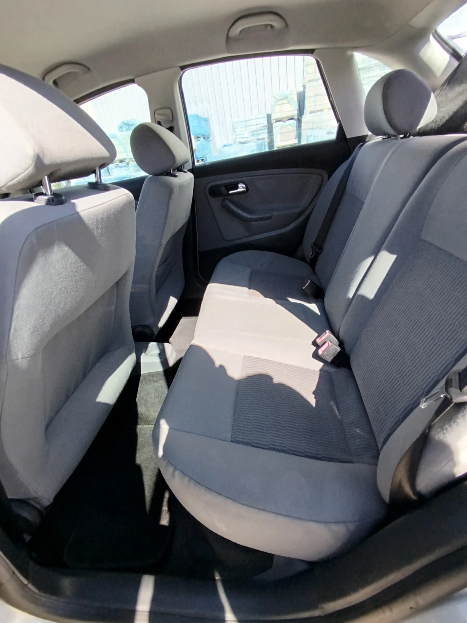 Seat Ibiza  - изображение 10