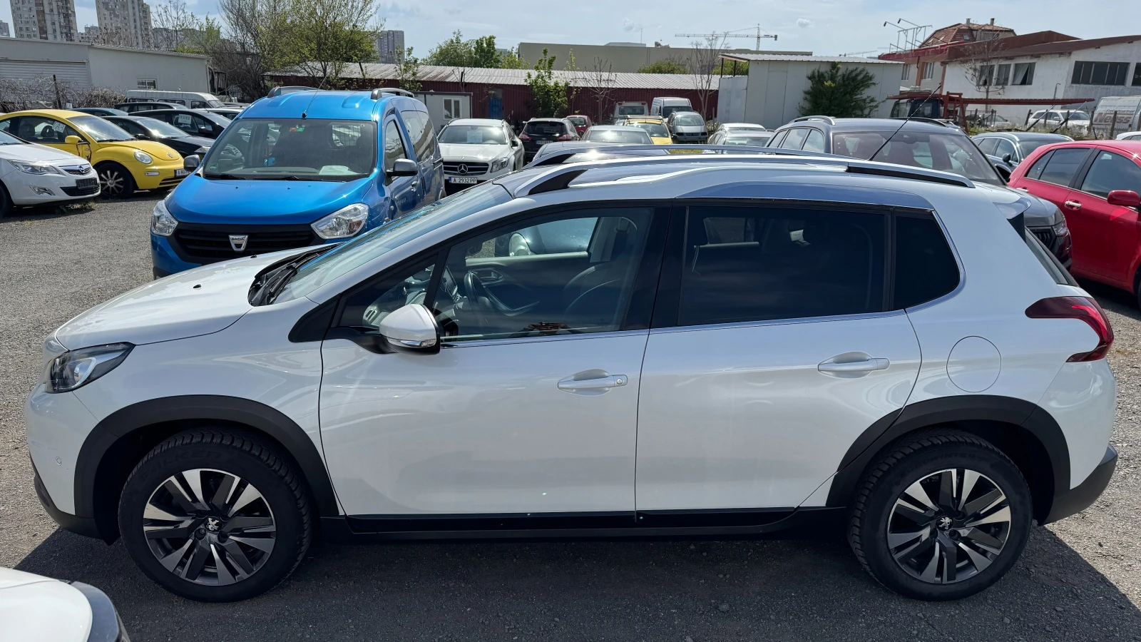 Peugeot 2008 Автоматик, Внос Швейцария! Навигация, PDC, Камера, - изображение 8
