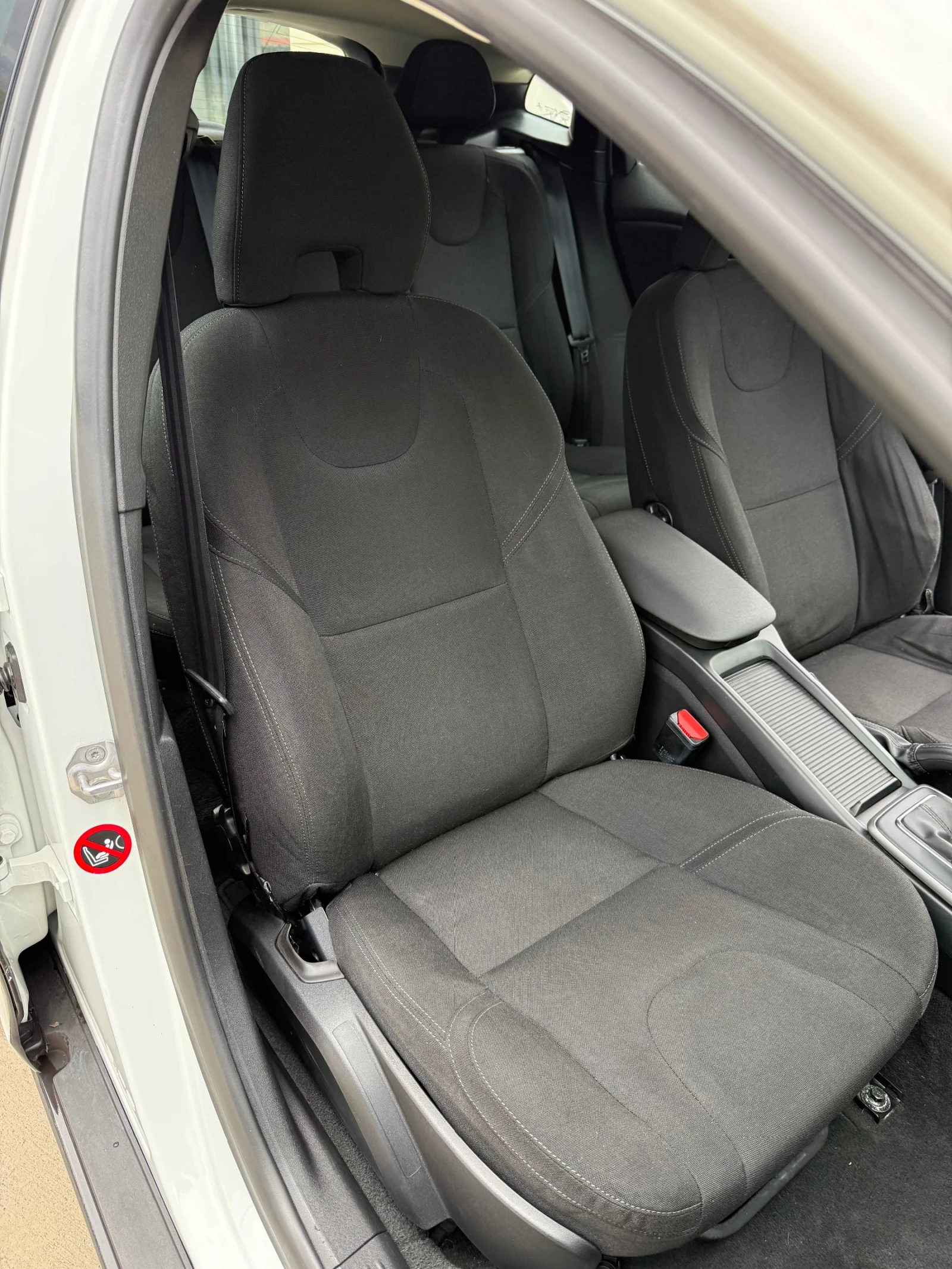 Volvo V40 Cross Country Уникат - изображение 8
