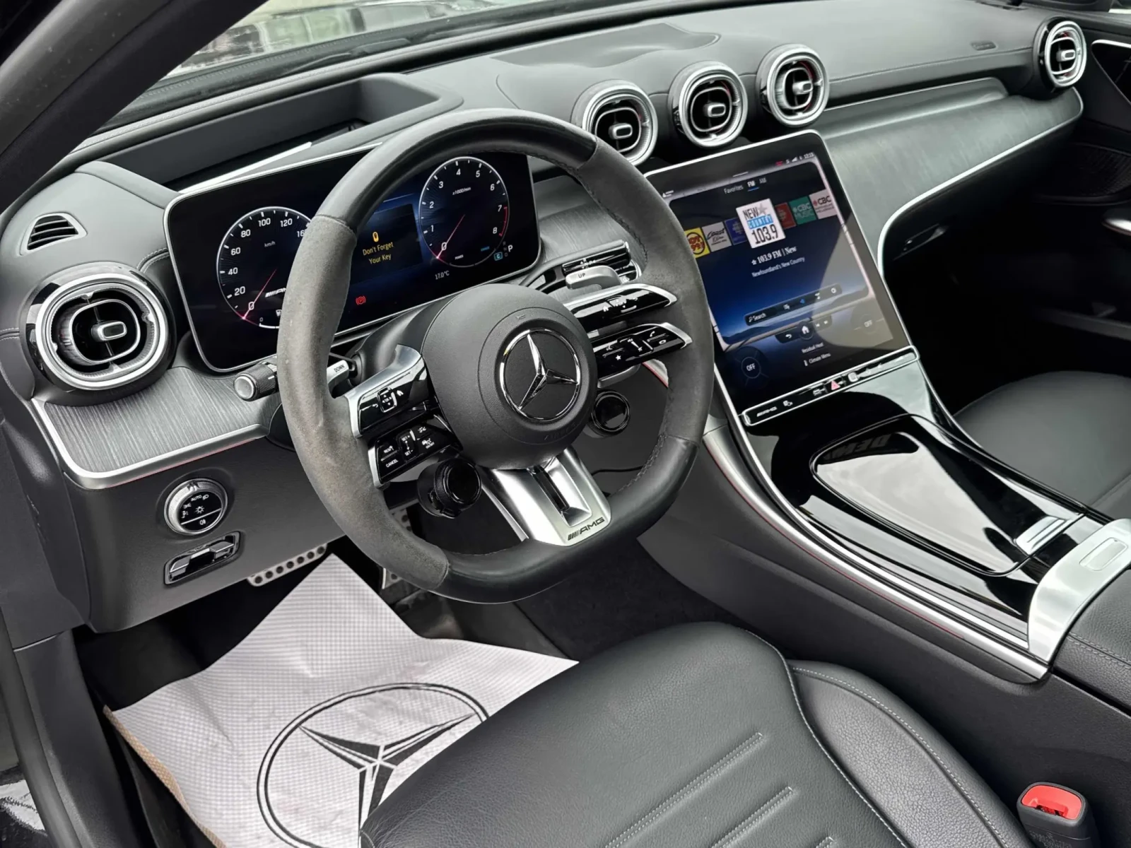 Mercedes-Benz C 43 AMG * CARFAX* БЕЗ ПЪРВОНАЧАЛНА*  - изображение 6