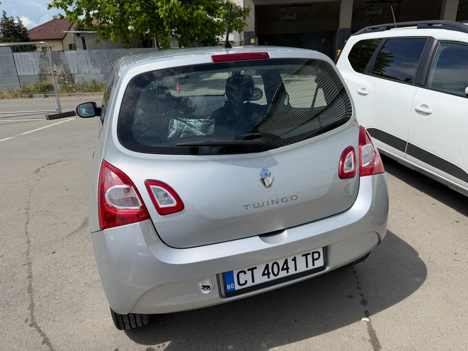 Renault Twingo 1.2, снимка 4 - Автомобили и джипове - 51937514