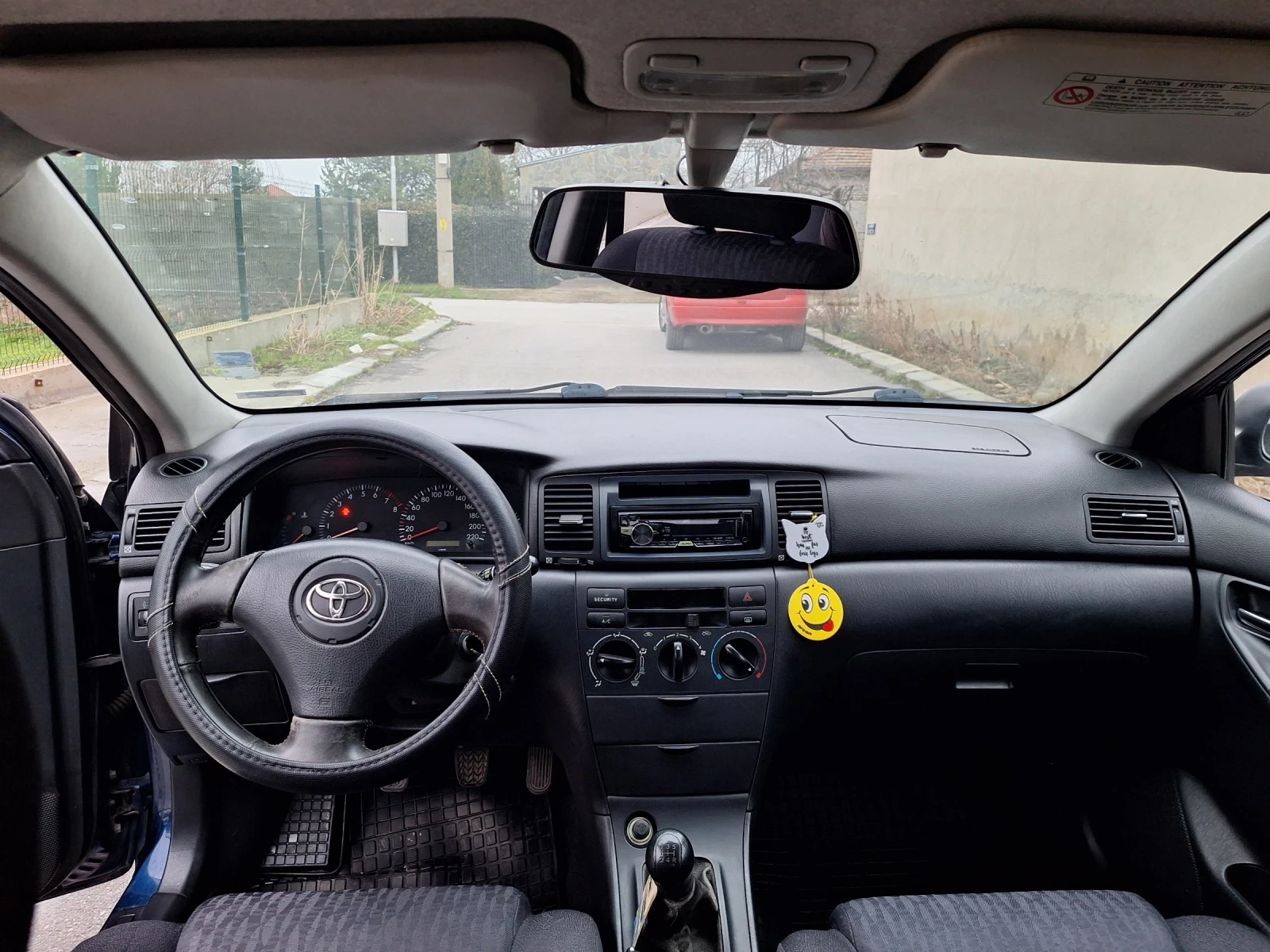 Toyota Corolla | Mobile.bg � ����������� 10