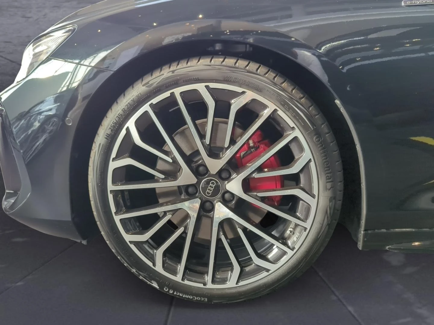 Audi A6 E-HYBRID/NEW MODEL/S-LINE/QUATTRO/B&O/HEAD UP/360 - изображение 4