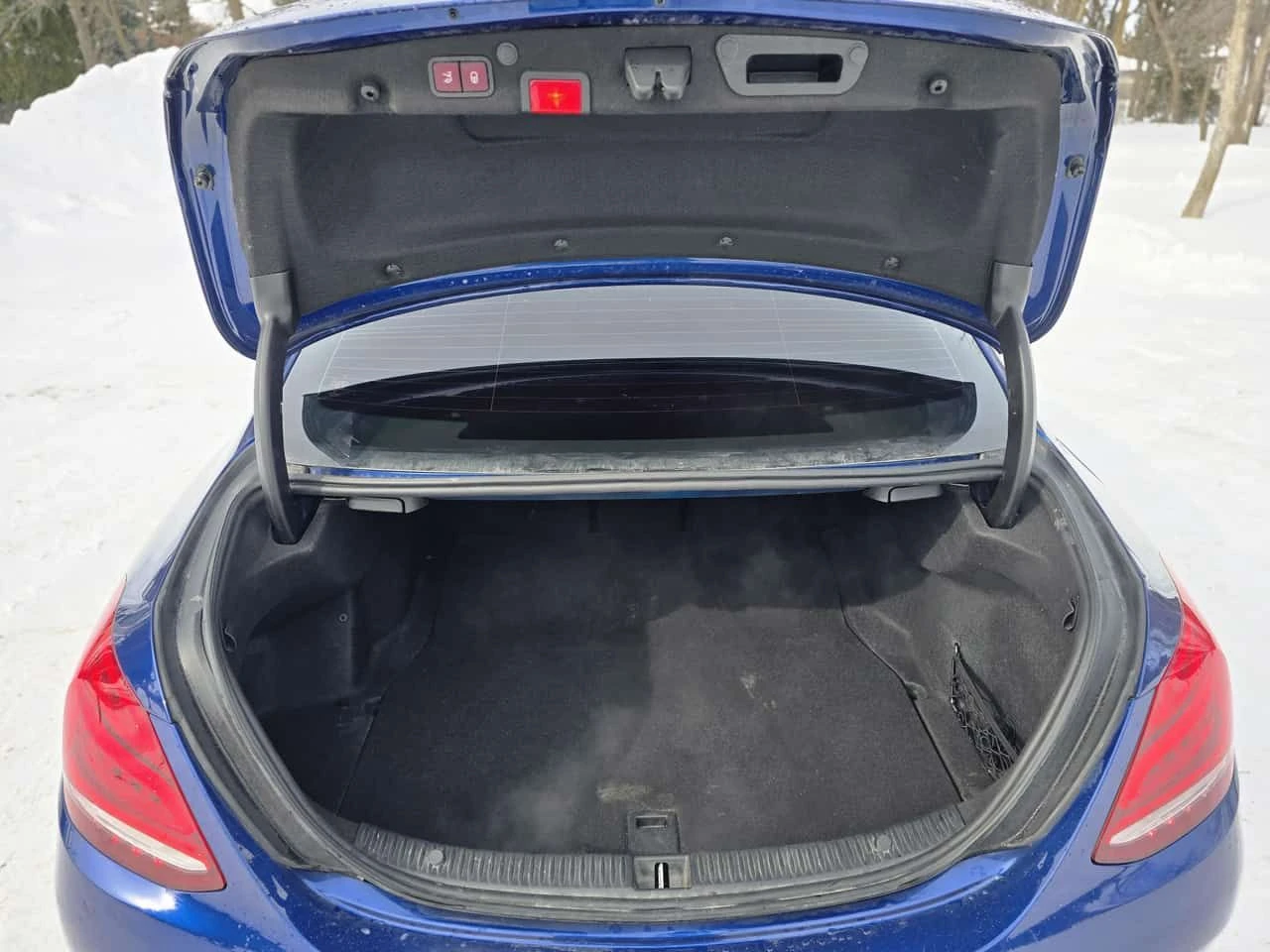 Mercedes-Benz C 300 CARFAX - изображение 10