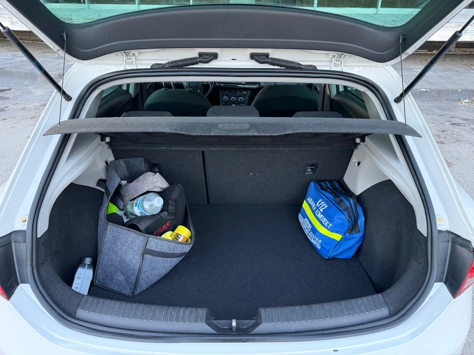 Seat Leon 1.4 TGi бензин/природен газ фабрично, снимка 11 - Автомобили и джипове - 53826148