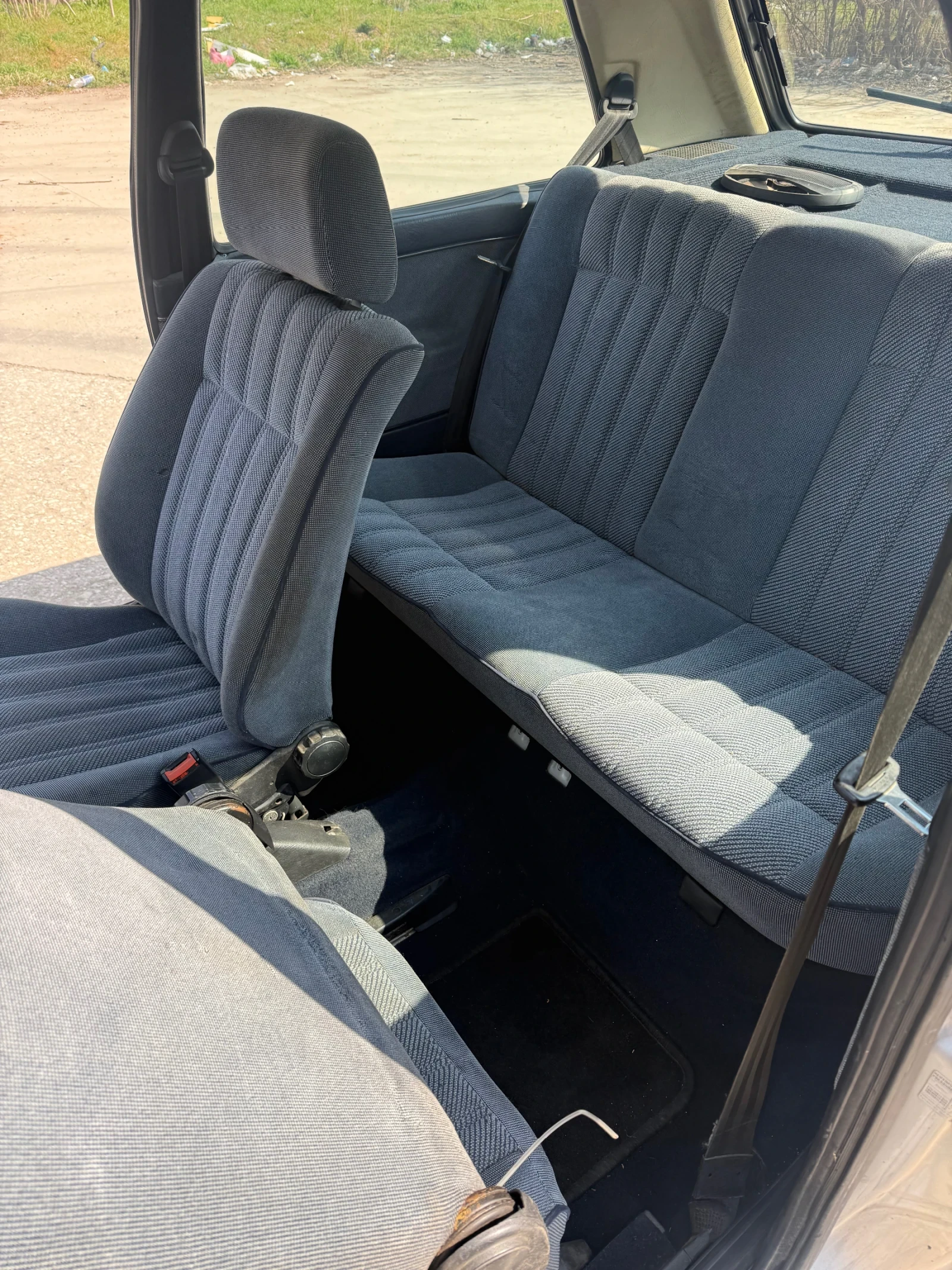 VW Golf 1.6, снимка 11 - Автомобили и джипове - 53862894