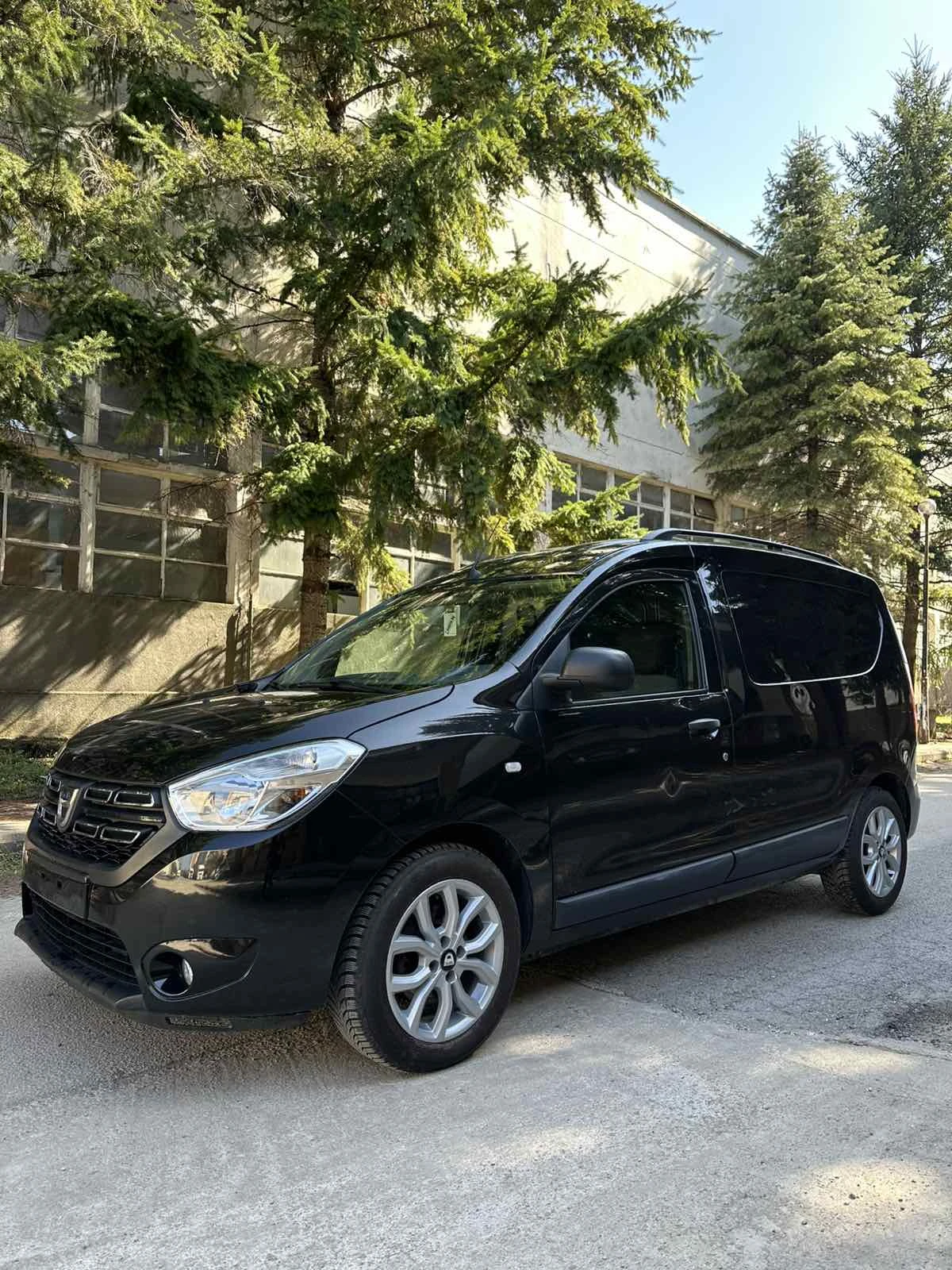 Dacia Dokker 1.5DCI* NAVI* А/C, снимка 3 - Автомобили и джипове - 53894630
