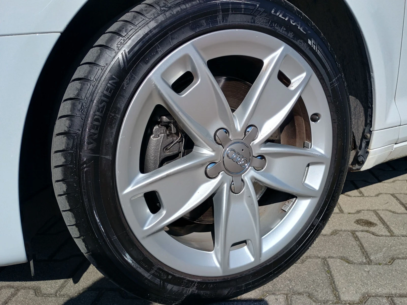 Audi A3 * S LINE * 2.0TDI  170ps  4X4 * �������� * XENON * | Mobile.bg � ����������� 6
