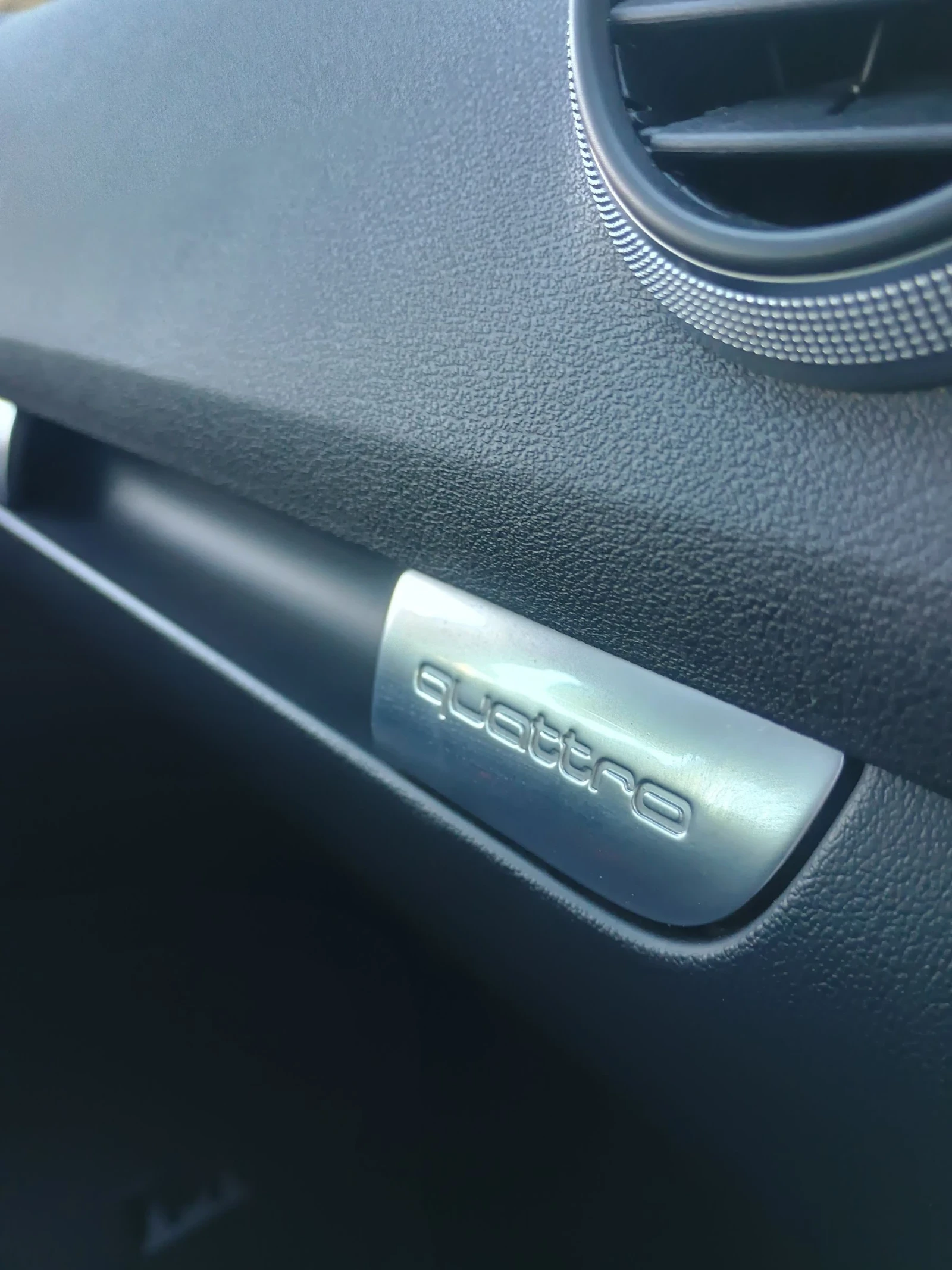 Audi A3 * S LINE * 2.0TDI  170ps  4X4 * ПАНОРАМА * XENON *, снимка 15 - Автомобили и джипове - 54001208